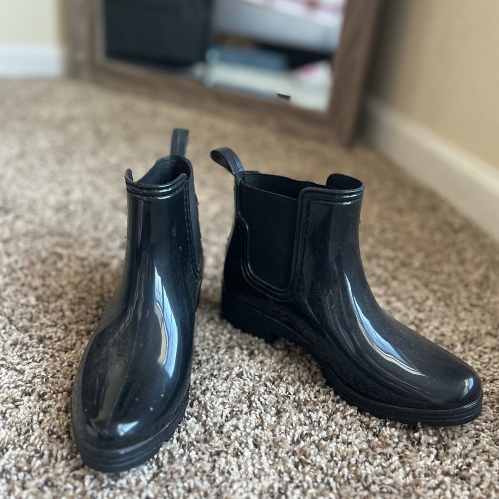 Women’s Rain Boots